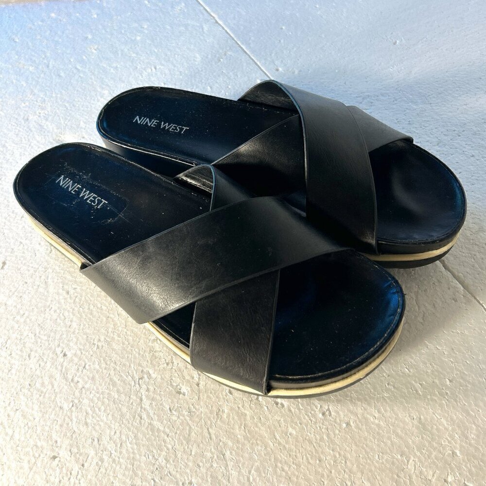 Nine West SZ 8.5 Black tomboy crisscross slide classic sandal comfy rubber non s